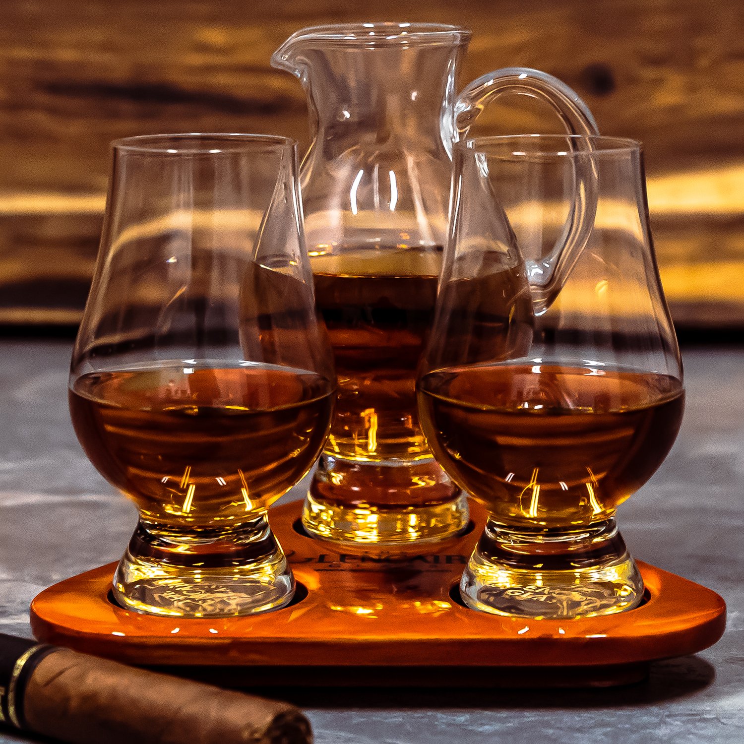 Whiskyglas Set mit Krug - The Glencairn Glass Tasting Set